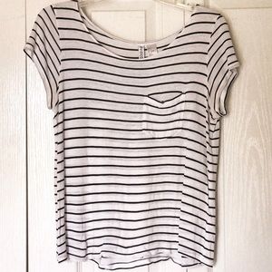 White and black striped tee